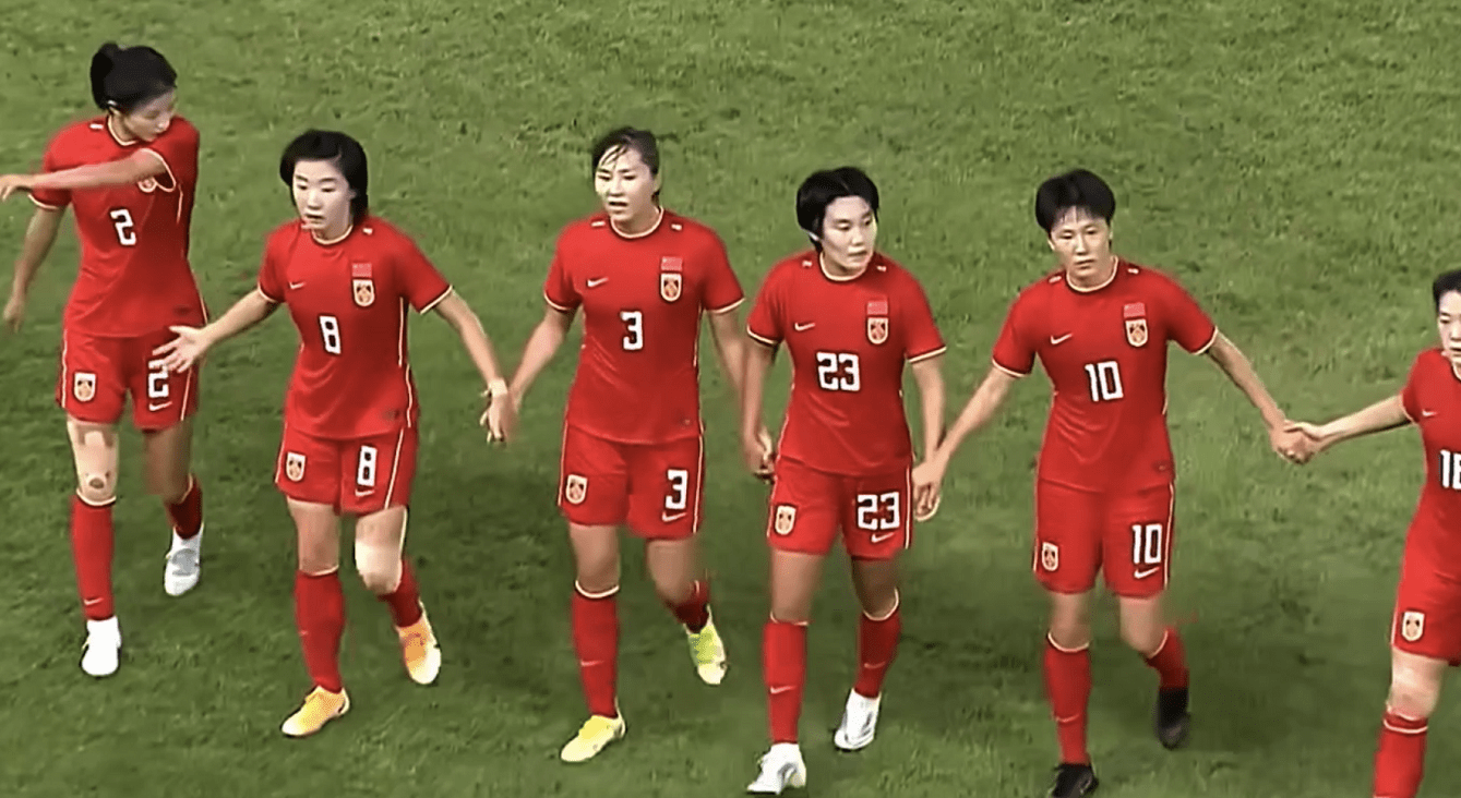 韩国女足全队发挥亮眼，鏖战赢球，振奋人心的简单介绍