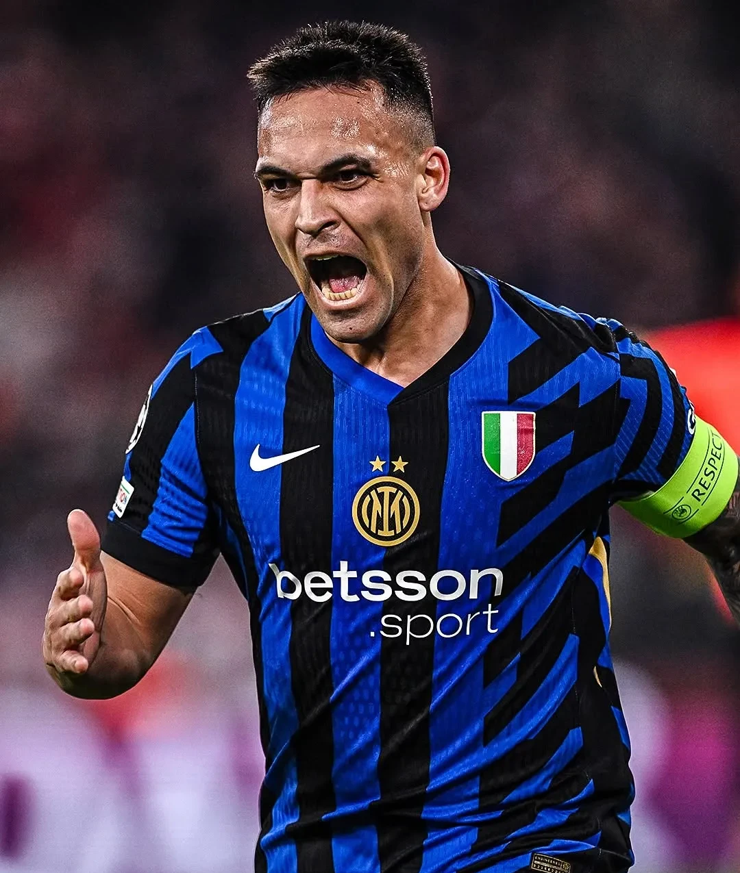 国际米兰球员表现出色，获得主教练赞扬，气势如虹