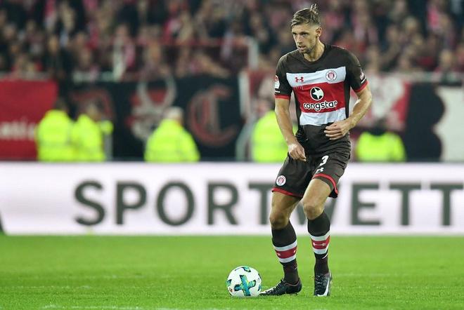 关于汉堡队连败槽点，保级形势堪忧，战绩斐然的信息