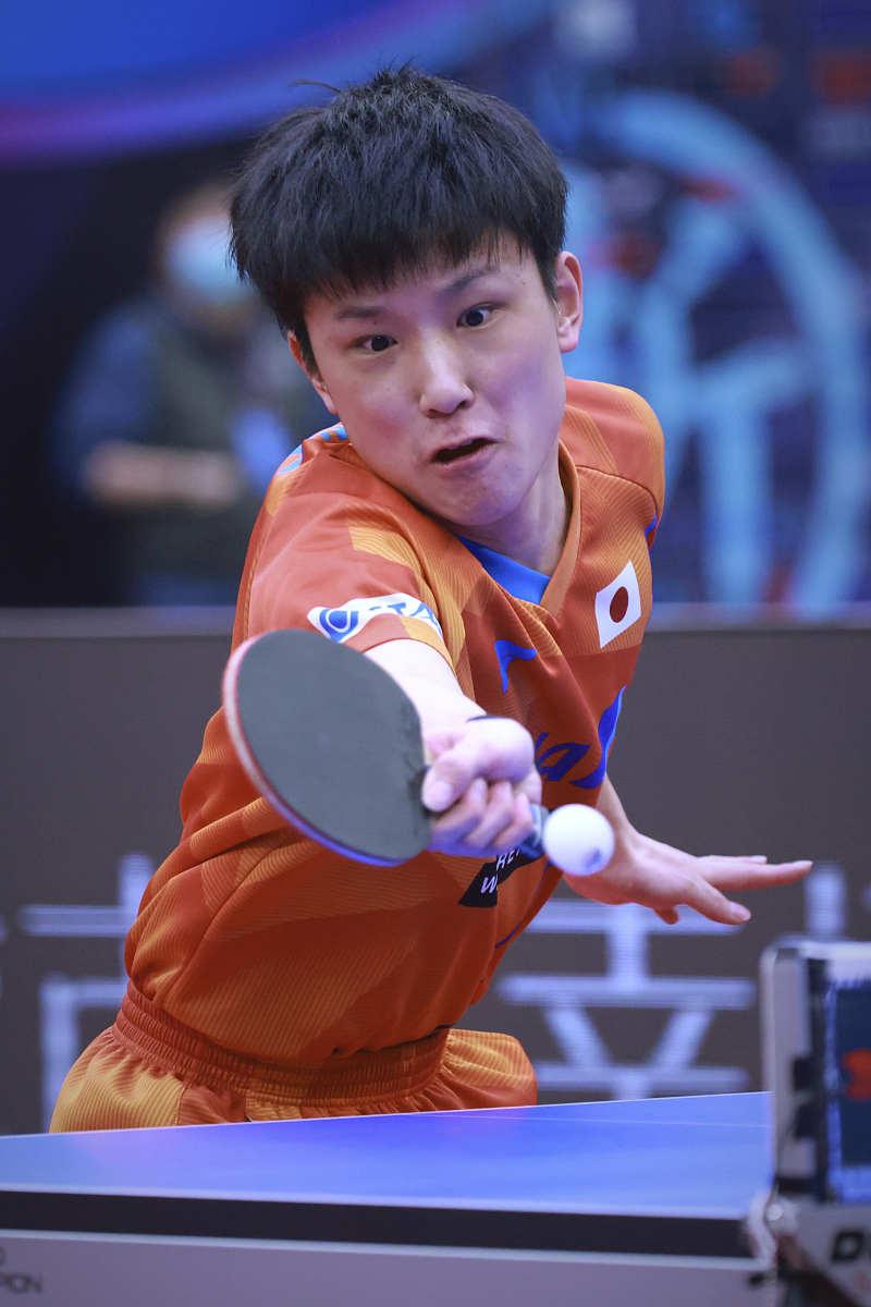中国乒乓球队爆冷比利时乒乓球队，张本智和高光表现