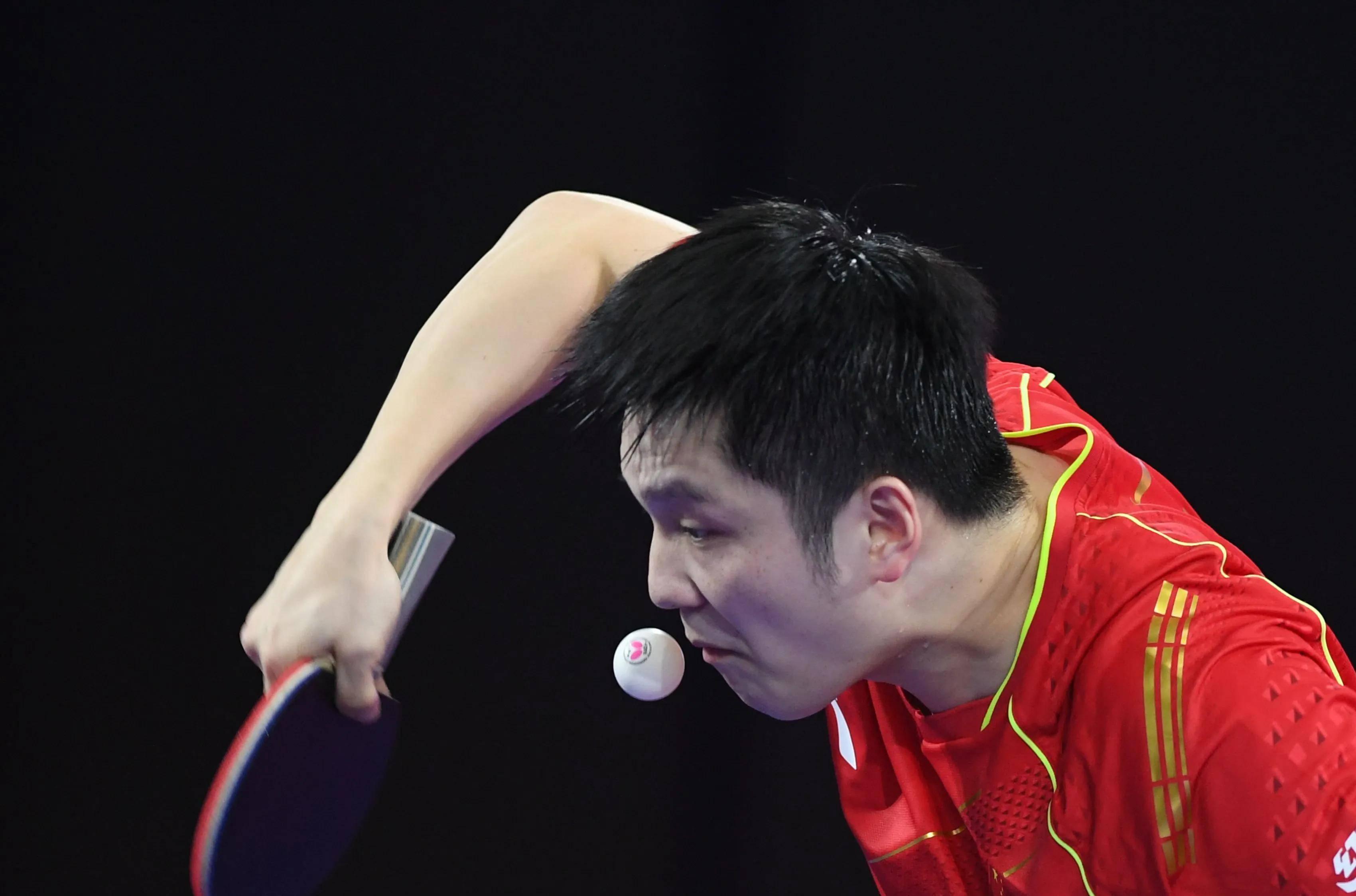 开云体育官方网站-英格兰队碾压德国队，樊振东点燃赛场