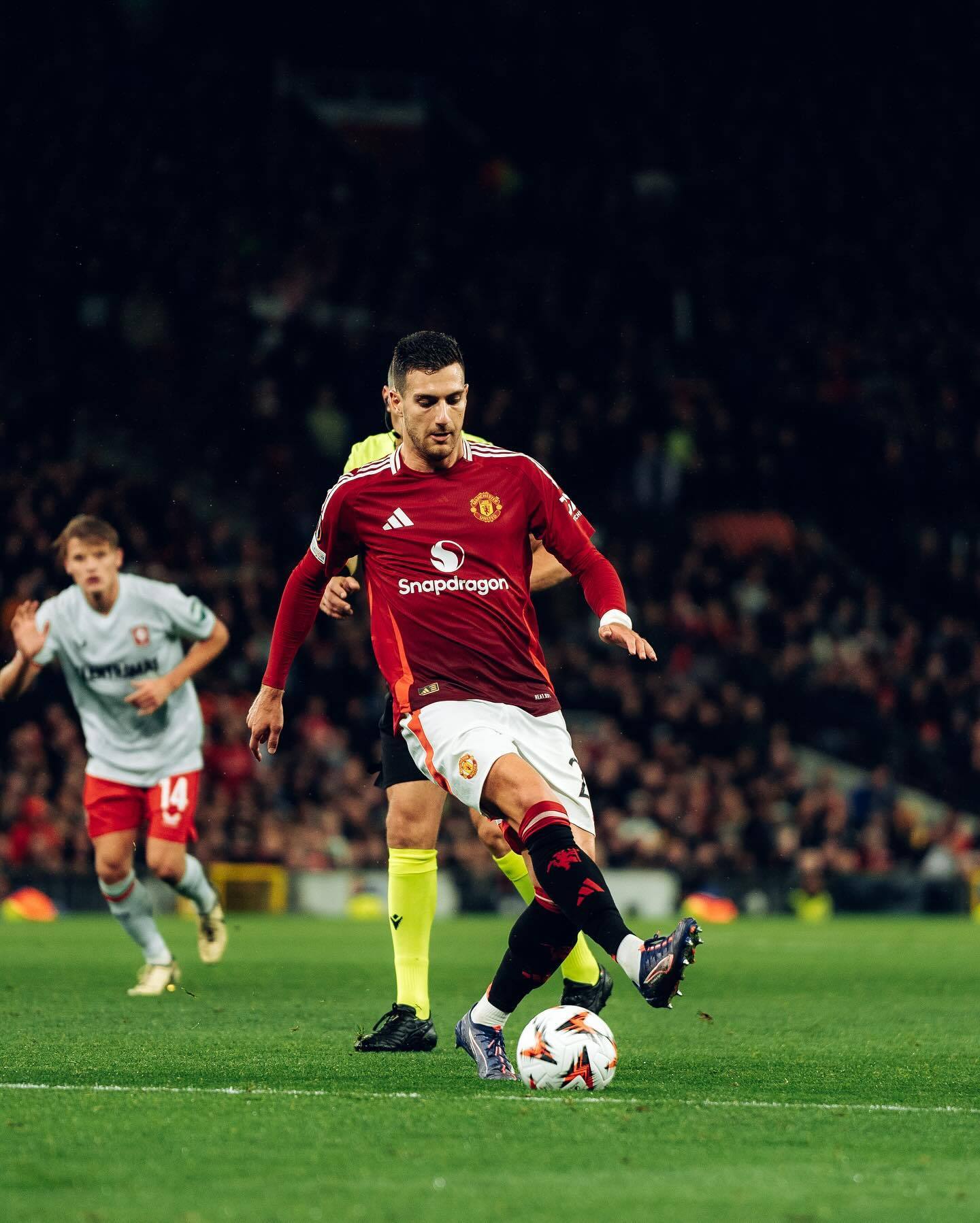 曼联翻盘阿根廷，莫德里奇状态火热的简单介绍