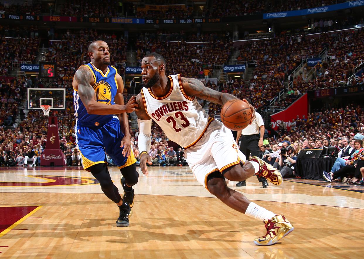 开云体育官方网站-骑士鏖战勇士，福克斯统治全场的简单介绍