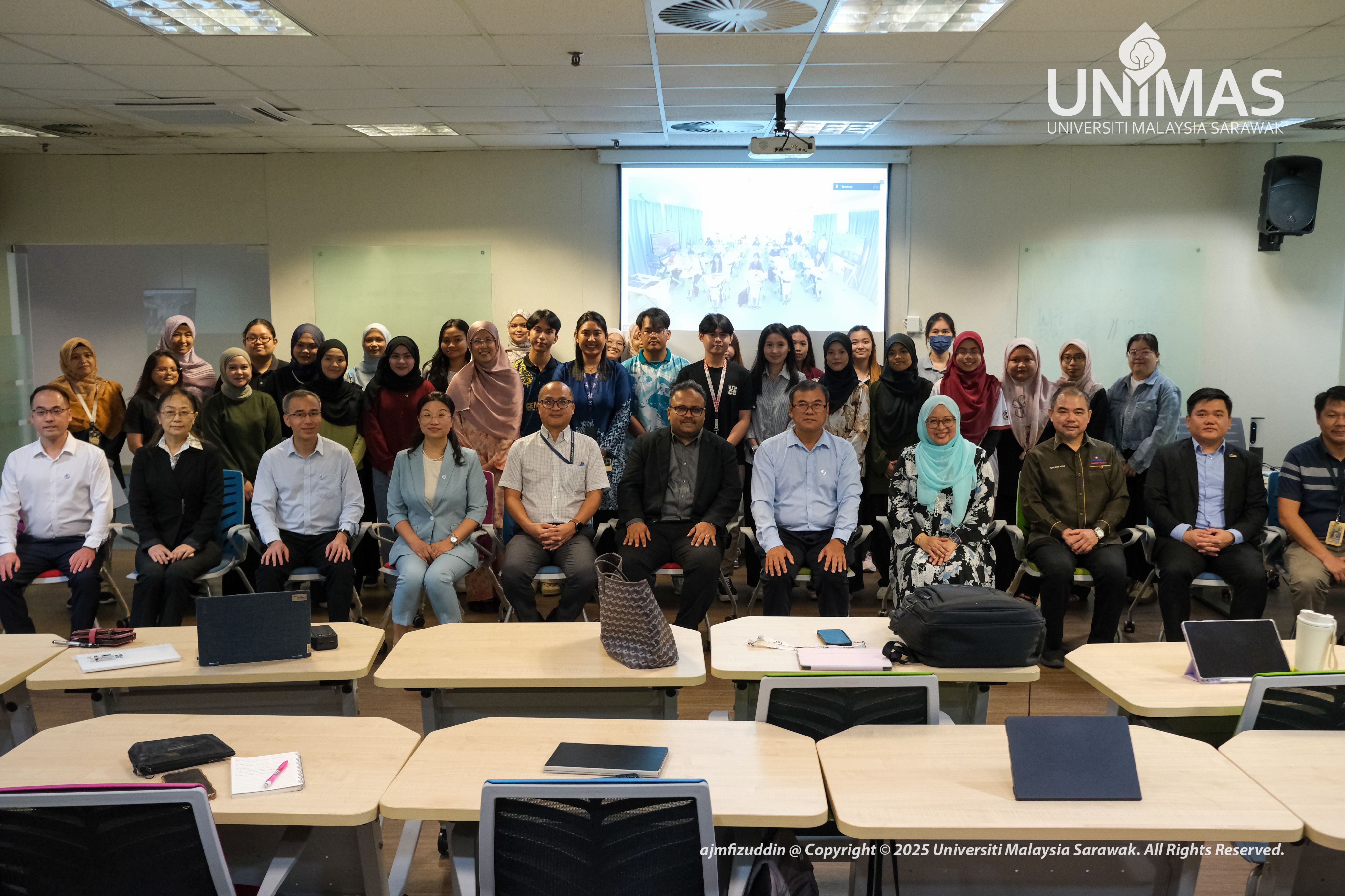 马来西亚队险胜泰国队，安赛龙扛起全队的简单介绍