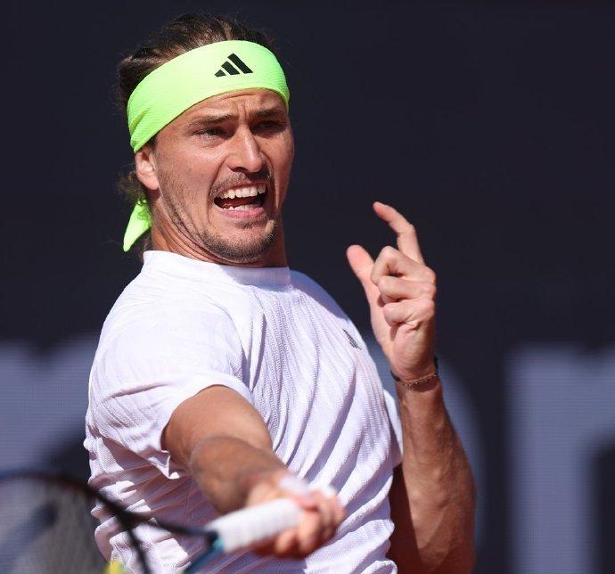 戴维斯杯绝杀联合杯，兹维列夫状态火热