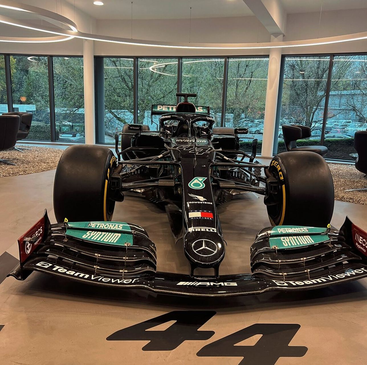 开云体育平台APP-哈斯车队力克雷诺车队，汉密尔顿点燃赛场