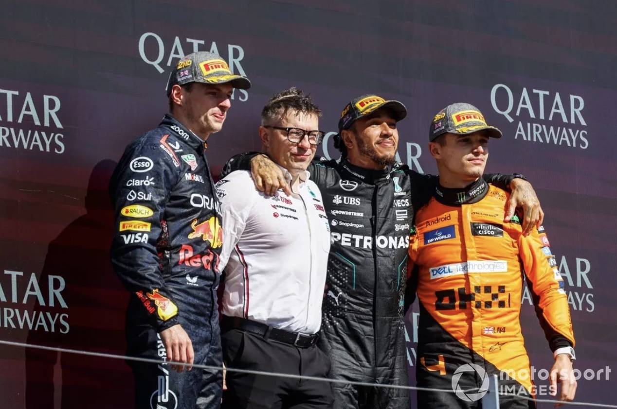 哈斯车队力克雷诺车队，汉密尔顿点燃赛场