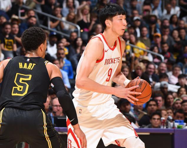 火箭逆转湖人,周琦带队取胜 火箭逆转湖人,周琦带队取胜