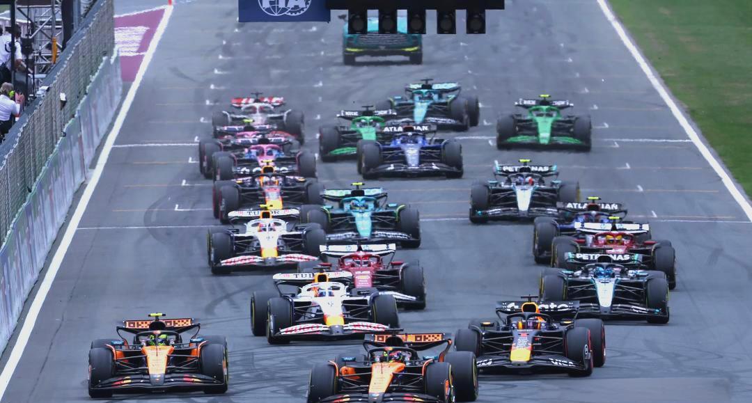 梅赛德斯绝杀红牛二队,诺里斯关键制胜 梅赛德斯绝杀红牛二队,诺里斯关键制胜